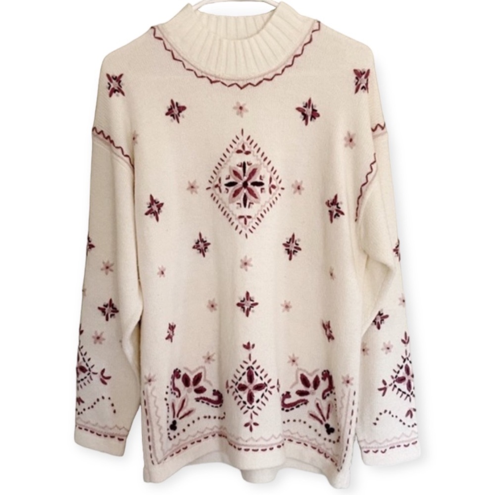 Vintage Koret Petites Embroidered Sweater Size Medium
